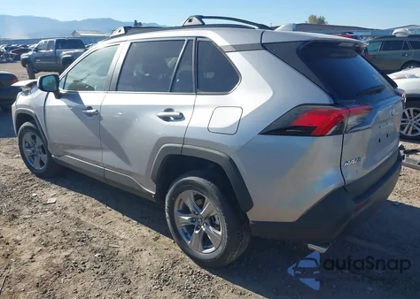 2024 Toyota Rav4 Xle z USA, uszkodzony, nr VIN 2T3P1RFV3RC457706